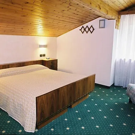Szálloda Stella Alpina 3*
