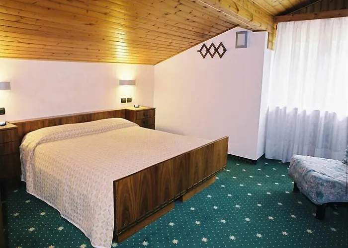Hotel Stella Alpina 3*